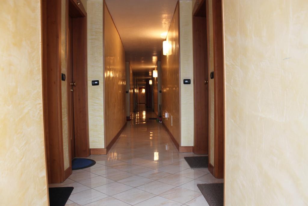 Villa Ferri Apartments Падуя Екстер'єр фото