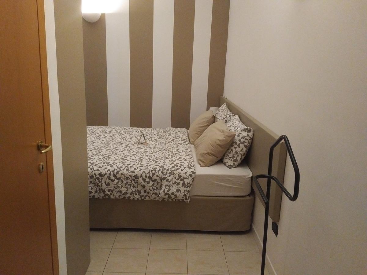 Villa Ferri Apartments Падуя Екстер'єр фото